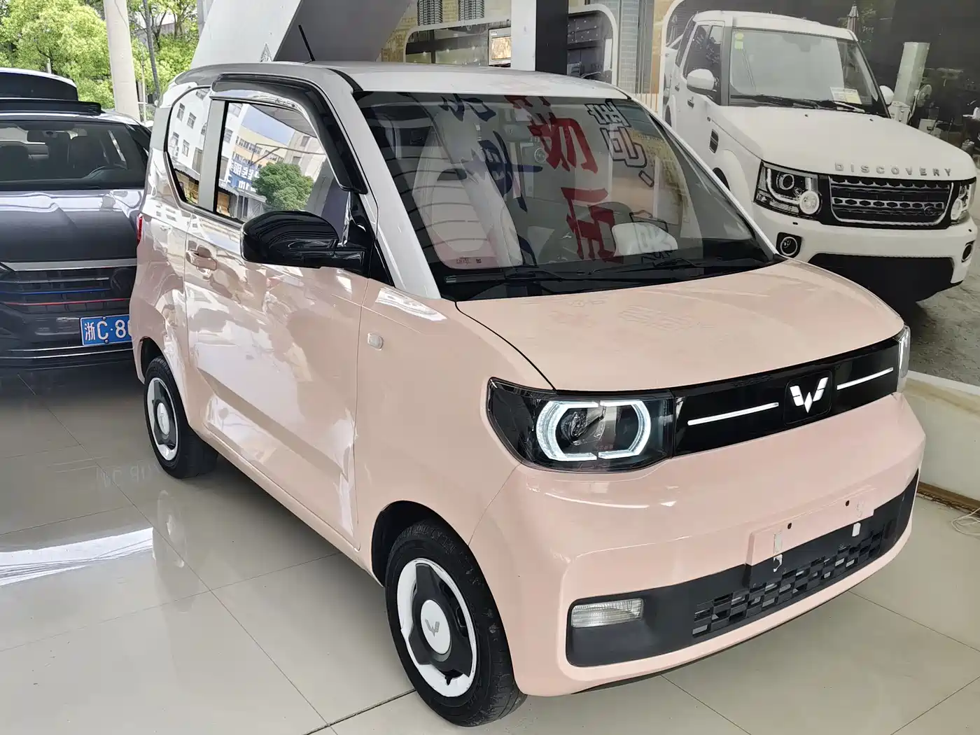 WULING AUTOMOBILE HONGGUANG MINIEV