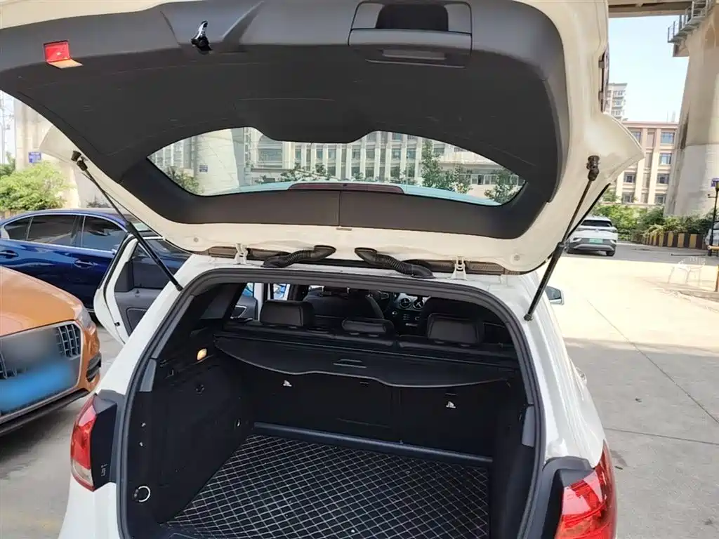 Mercedes-Benz B-Class 2019 B 200 Dynamic фото 18