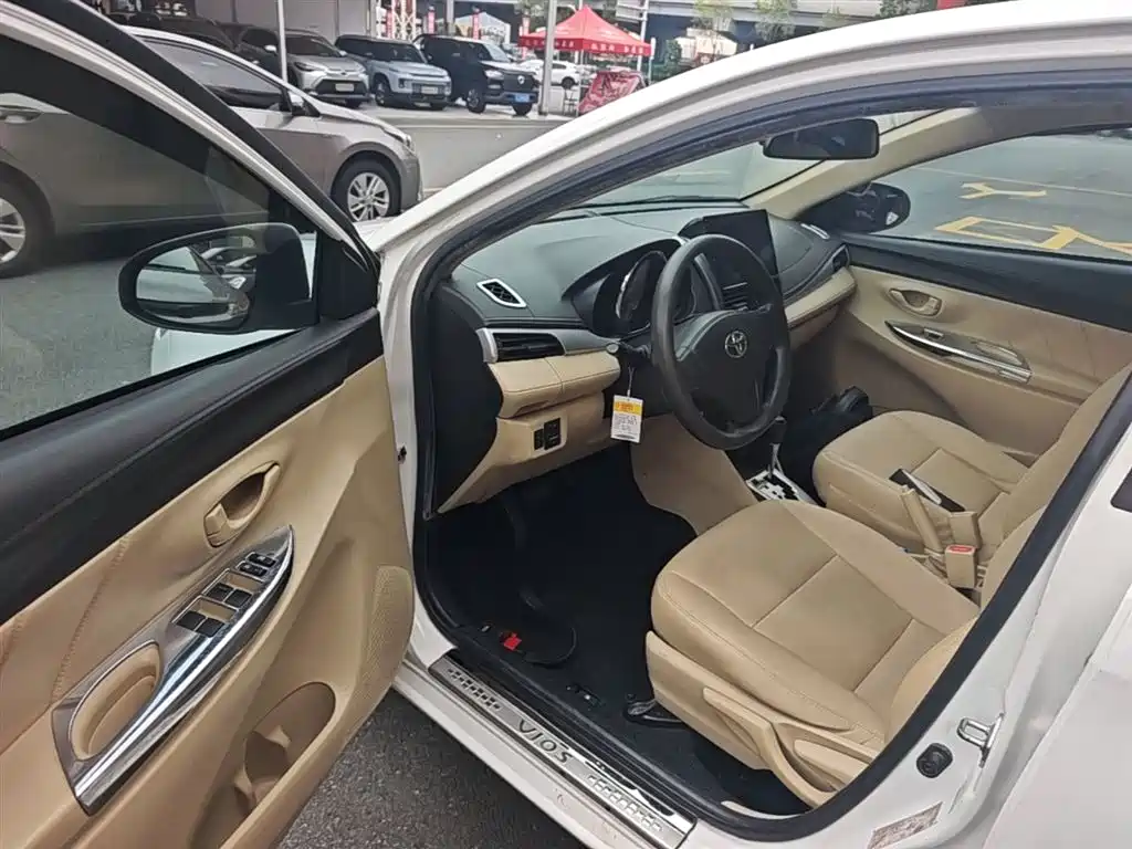 Toyota Vios 2014 1.5L Automatic Wisdom Edition фото 15