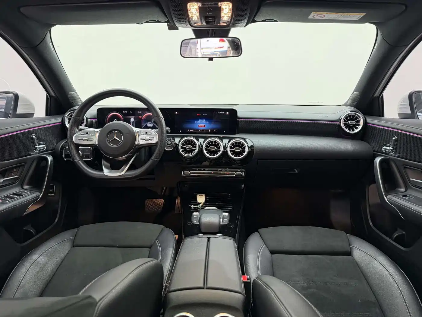 Mercedes-Benz A-Class 2021 A 200 L Sport Sedan Fashion Edition фото 21