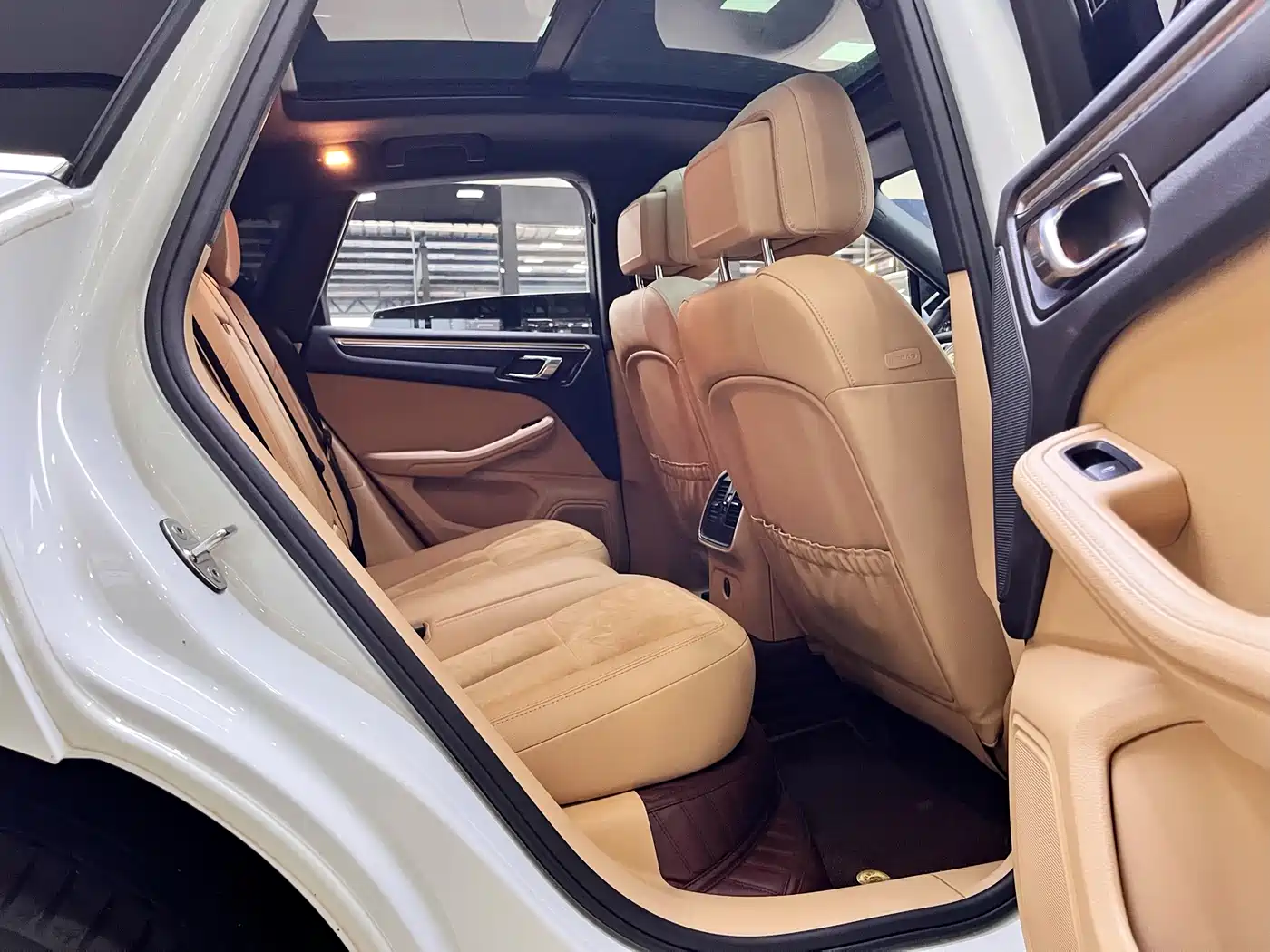Porsche Macan 2017 Macan 2.0T фото 9