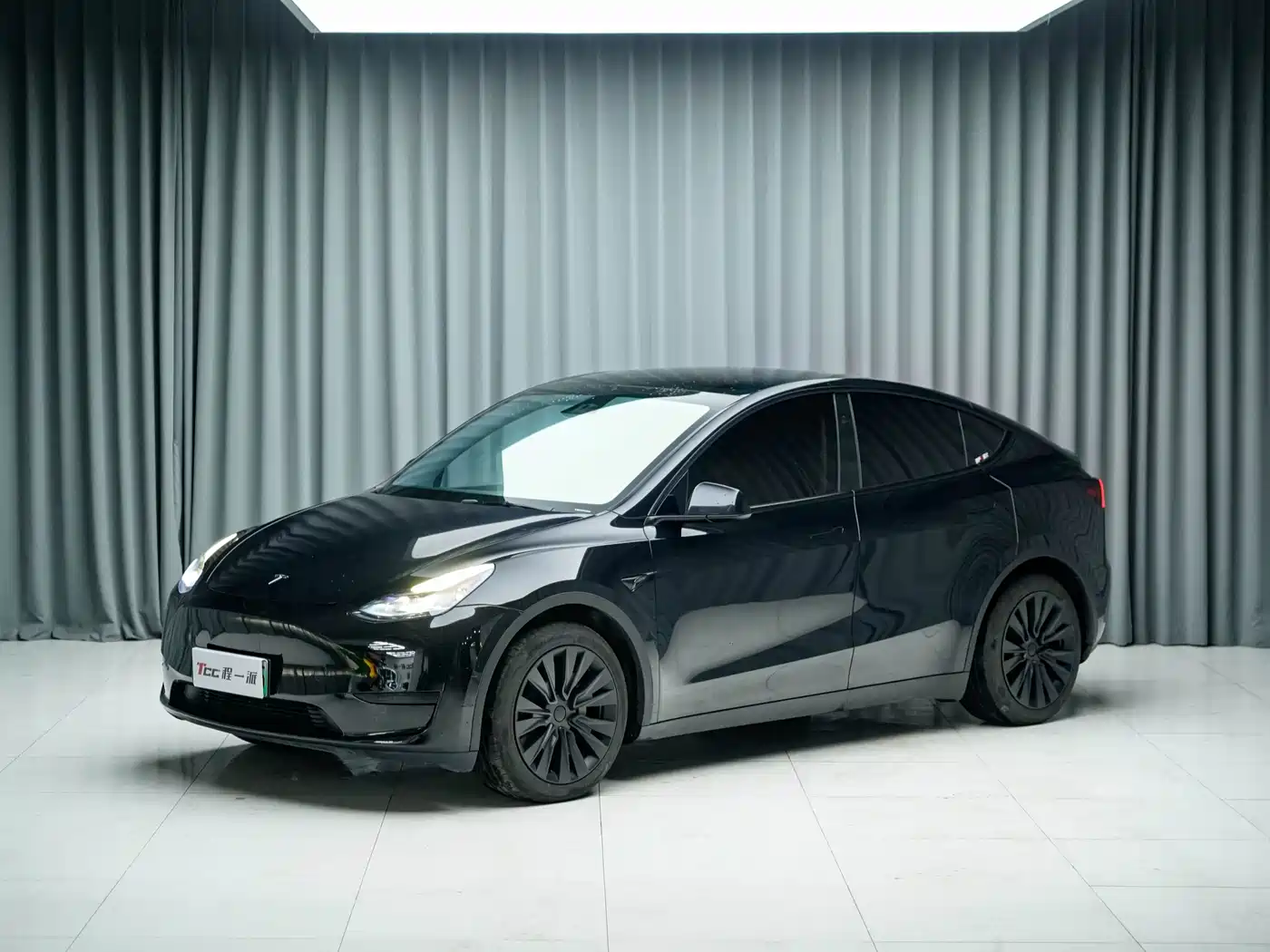 Tesla Model Y 2024 Rear-Wheel Drive Version