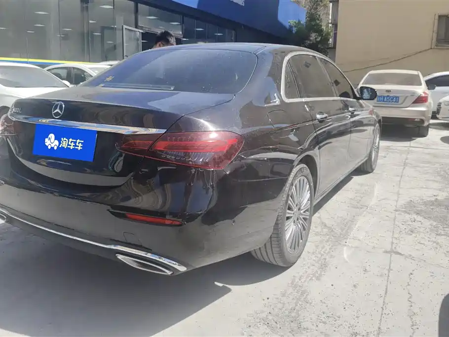 Mercedes-Benz E-Class 2023 Facelift E 300 L Premium фото 3