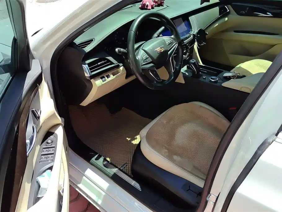 Cadillac CT6 2019 28T Fashion Model фото 9