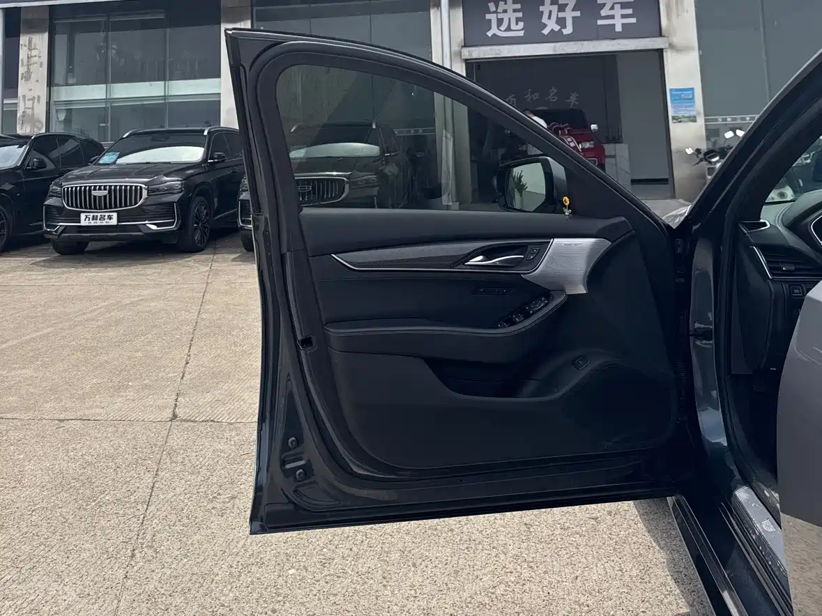 Cadillac CT5 2021 28T Platinum Sport фото 8