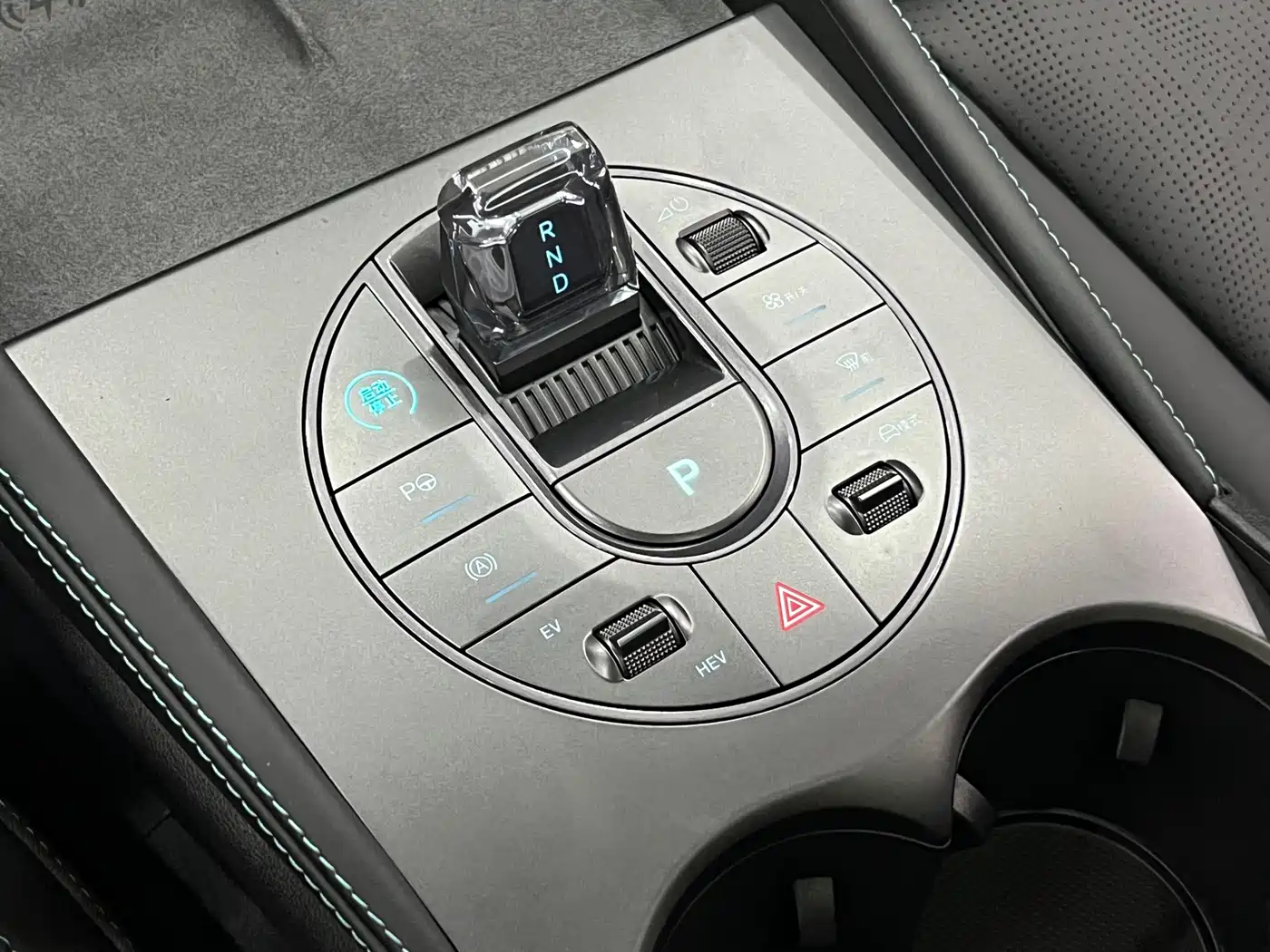 BYD Seal 06 New Energy 2025 DM-i Smart Drive Edition 120KM Luxury фото 18