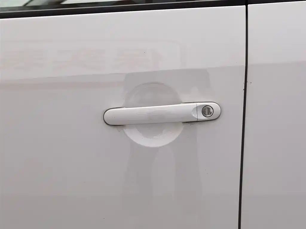 Volkswagen Touran 2015 1.4T Manual Trend Edition 5-seater фото 18