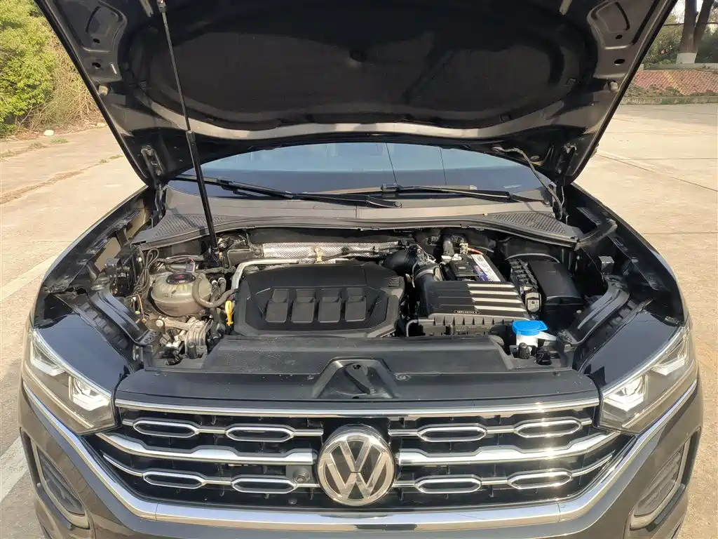 Volkswagen Tayron 2022 330TSI 2WD Luxury Smart Connect Plus фото 22