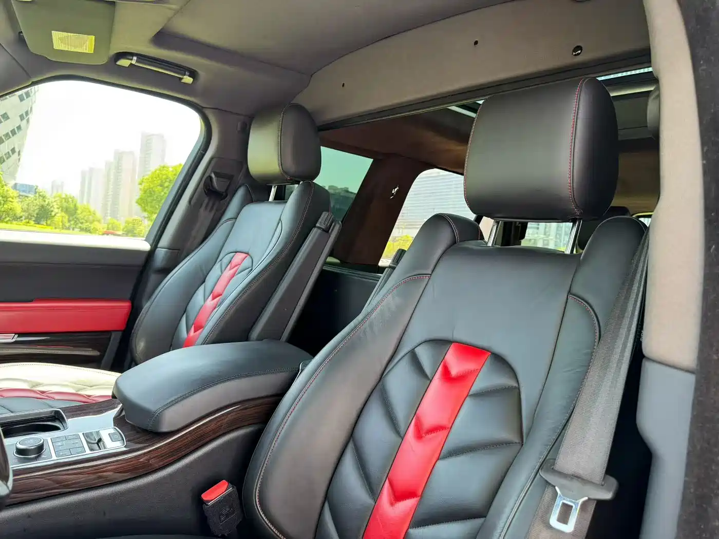 Land Rover Range Rover 2017 5.0 SC V8 Summit Autobiography LWB фото 4
