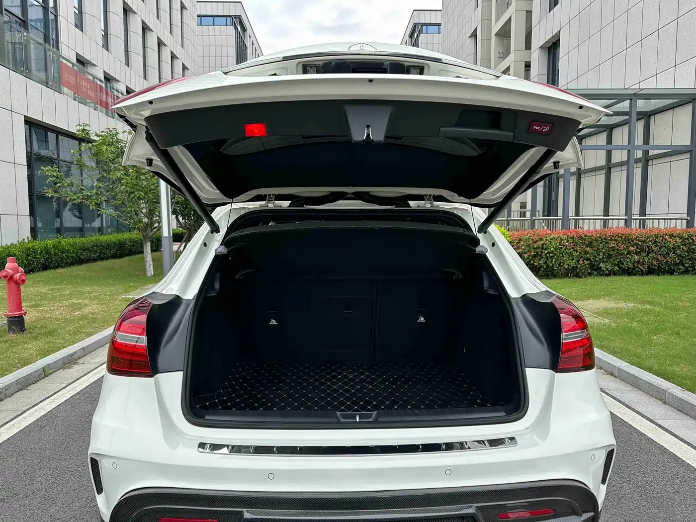 Mercedes-Benz GLA AMG 2017 AMG GLA 45 4MATIC фото 24