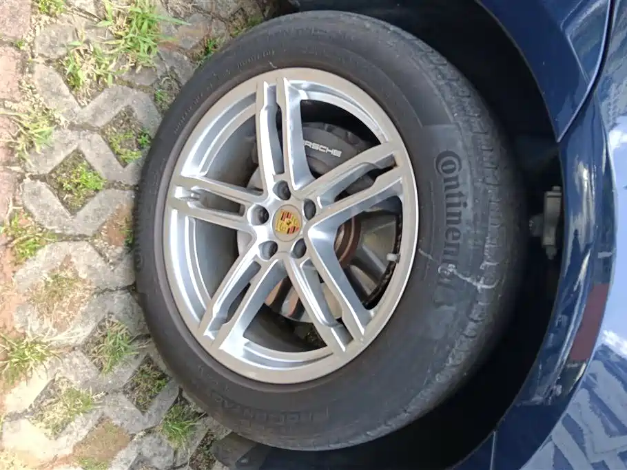 Porsche Macan 2023 Macan 2.0T фото 6