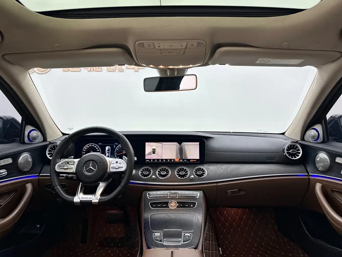 Mercedes-Benz E-Class 2016 E 300 L Sport Fashion Type фото 8