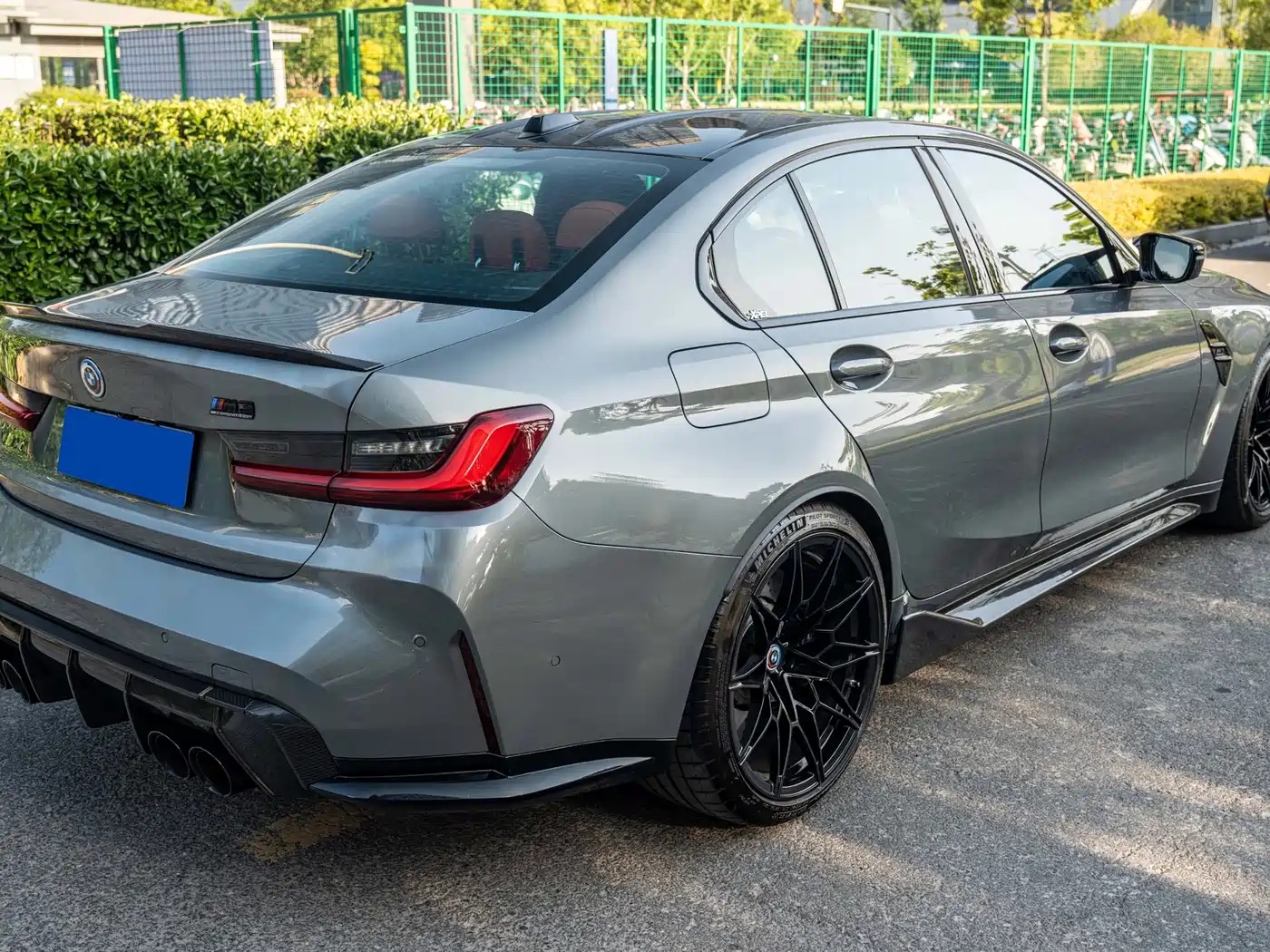 BMW M3 2023 M3 Sedan Thunder Edition фото 4