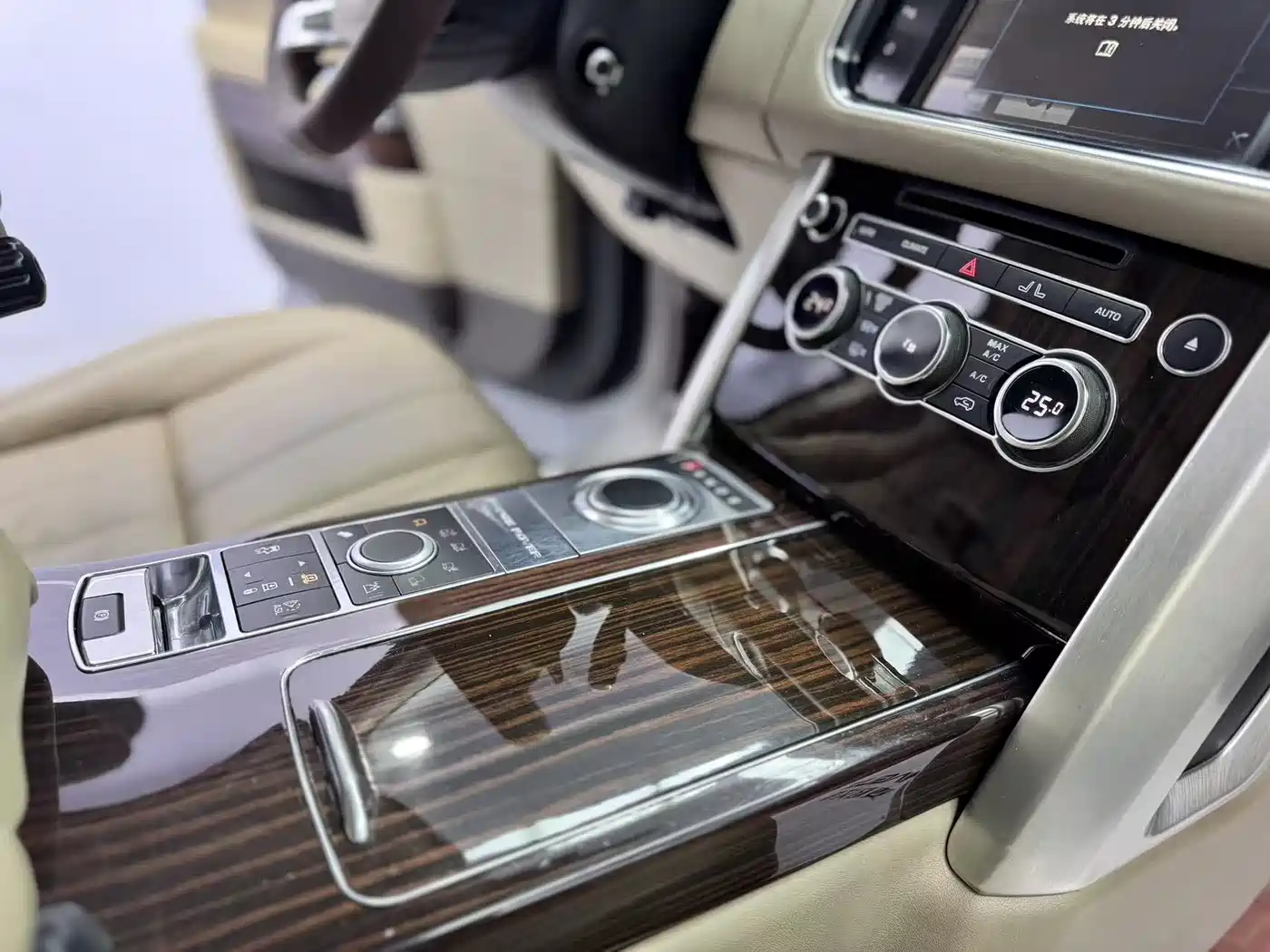 Land Rover Range Rover 2013 NA 5.0 V8 Vogue фото 13