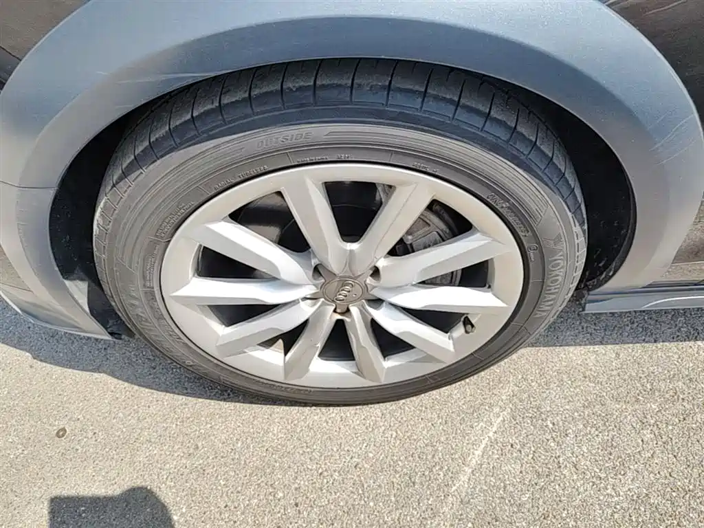 Audi A6 (Import) 2018 3.0T allroad quattro фото 23
