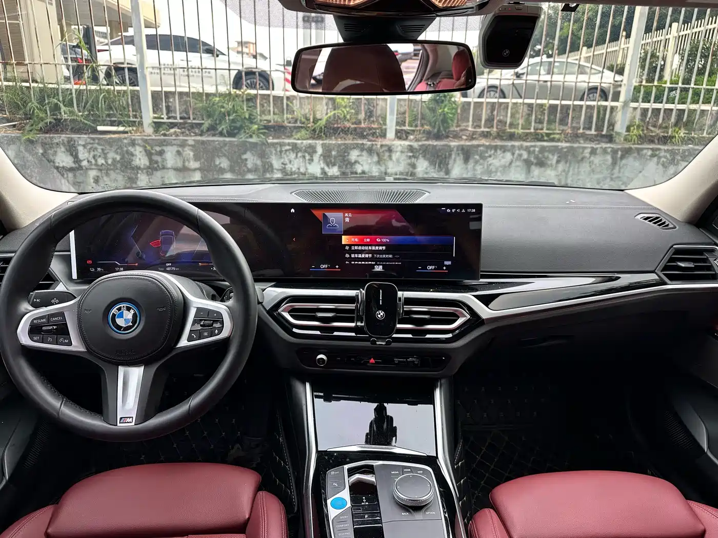 BMW i3 2022 eDrive 35 L фото 12