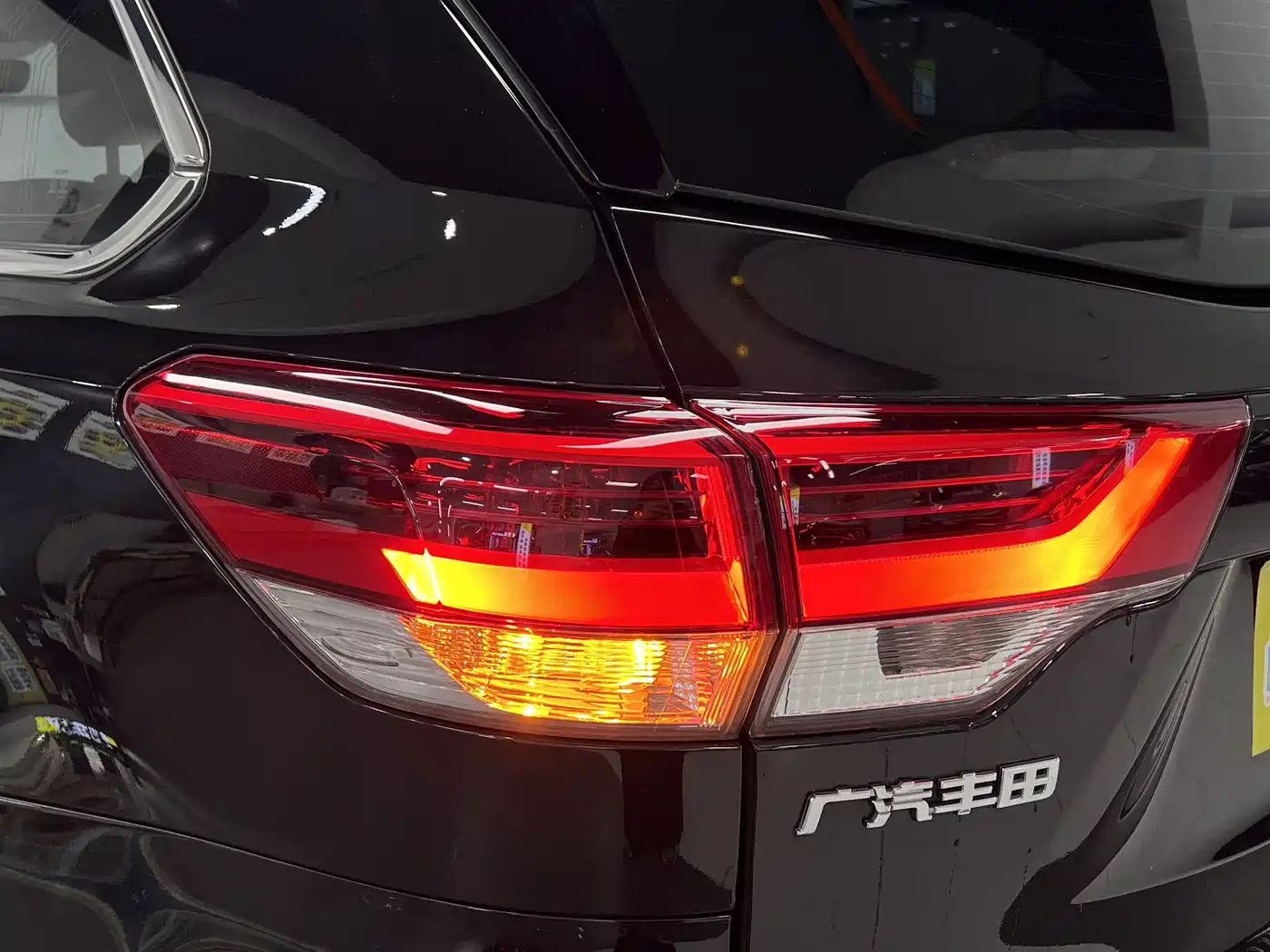 Toyota Highlander 2018 2.0T 4WD Premium 7-seater China VI фото 7
