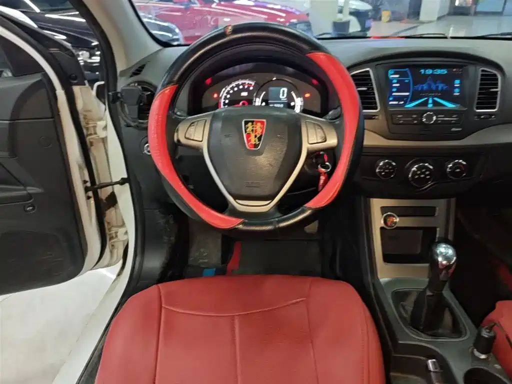 Roewe 350 2015 2014 1.5L Manual Agile Edition