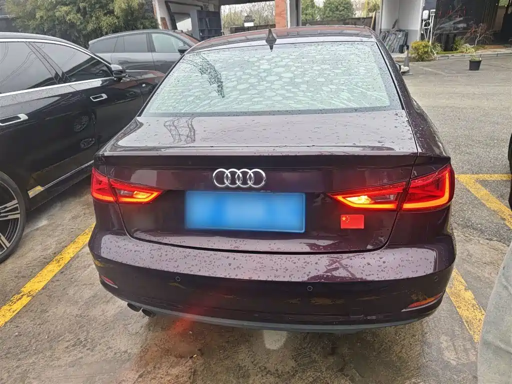 Audi A3 2015 Limousine 35 TFSI Millionth Anniversary Intelligent Leader Type фото 4