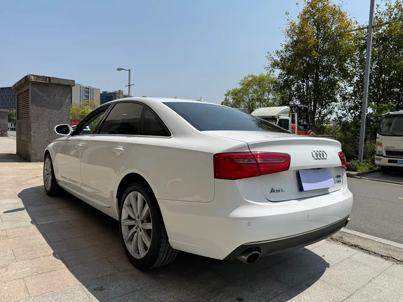 Audi A6L 2015 TFSI Millionth Anniversary Intelligent Leader Type фото 6