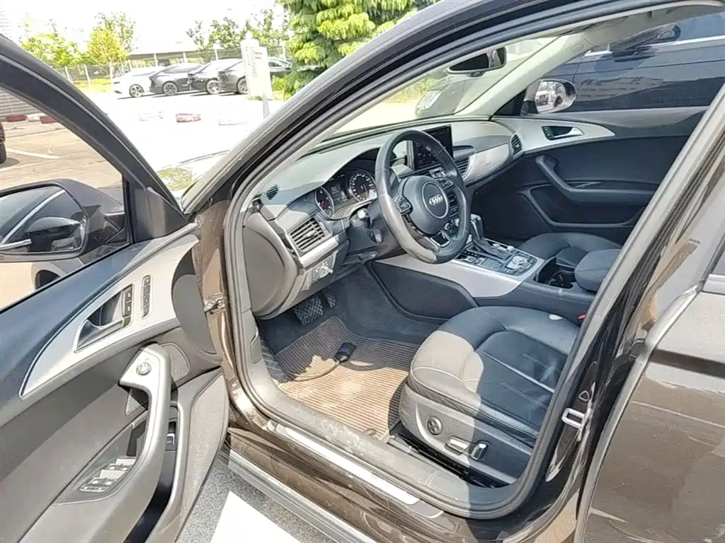 Audi A6 (Import) 2018 3.0T allroad quattro фото 16