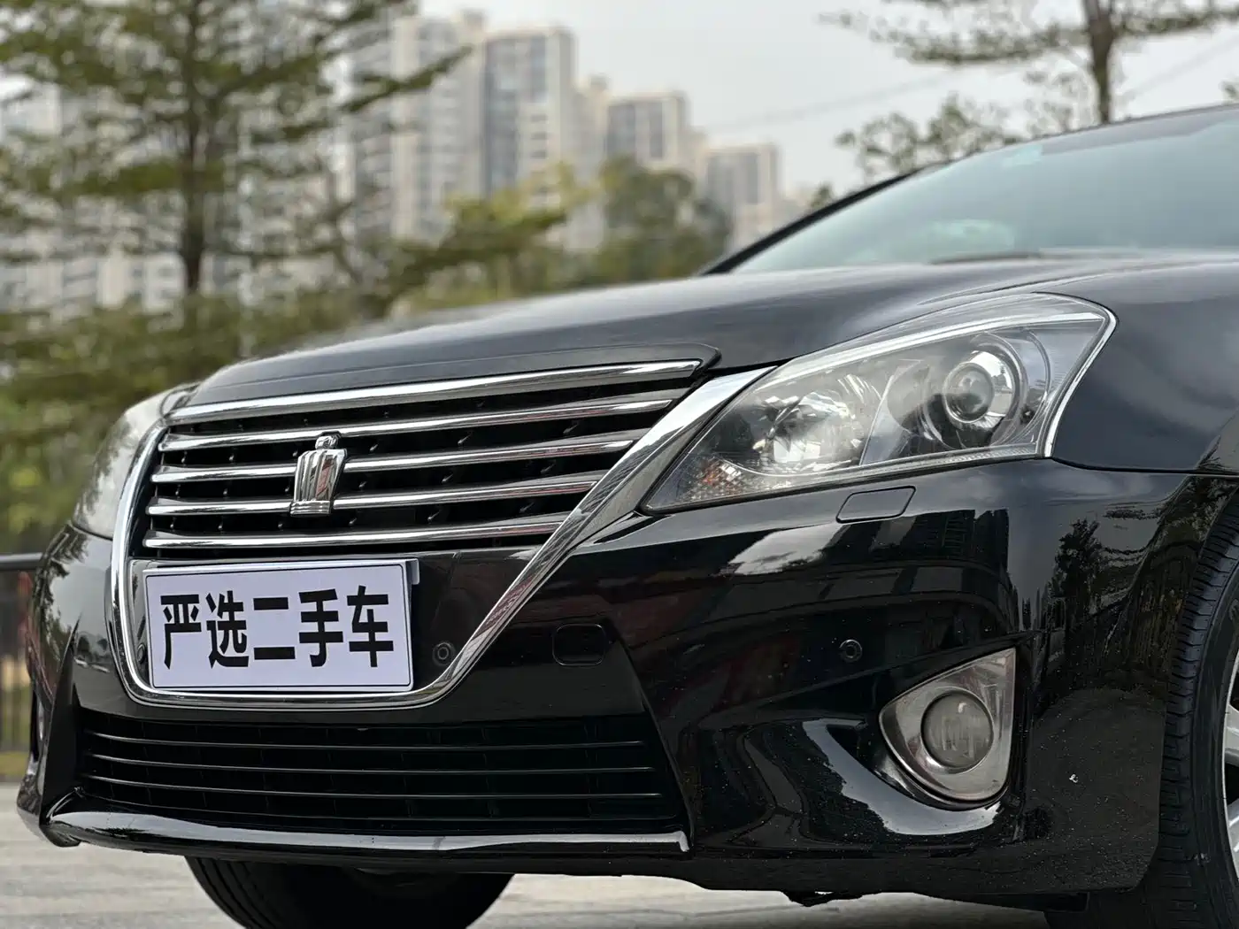 Toyota Crown 2012 2.5L Royal Leather Edition фото 10
