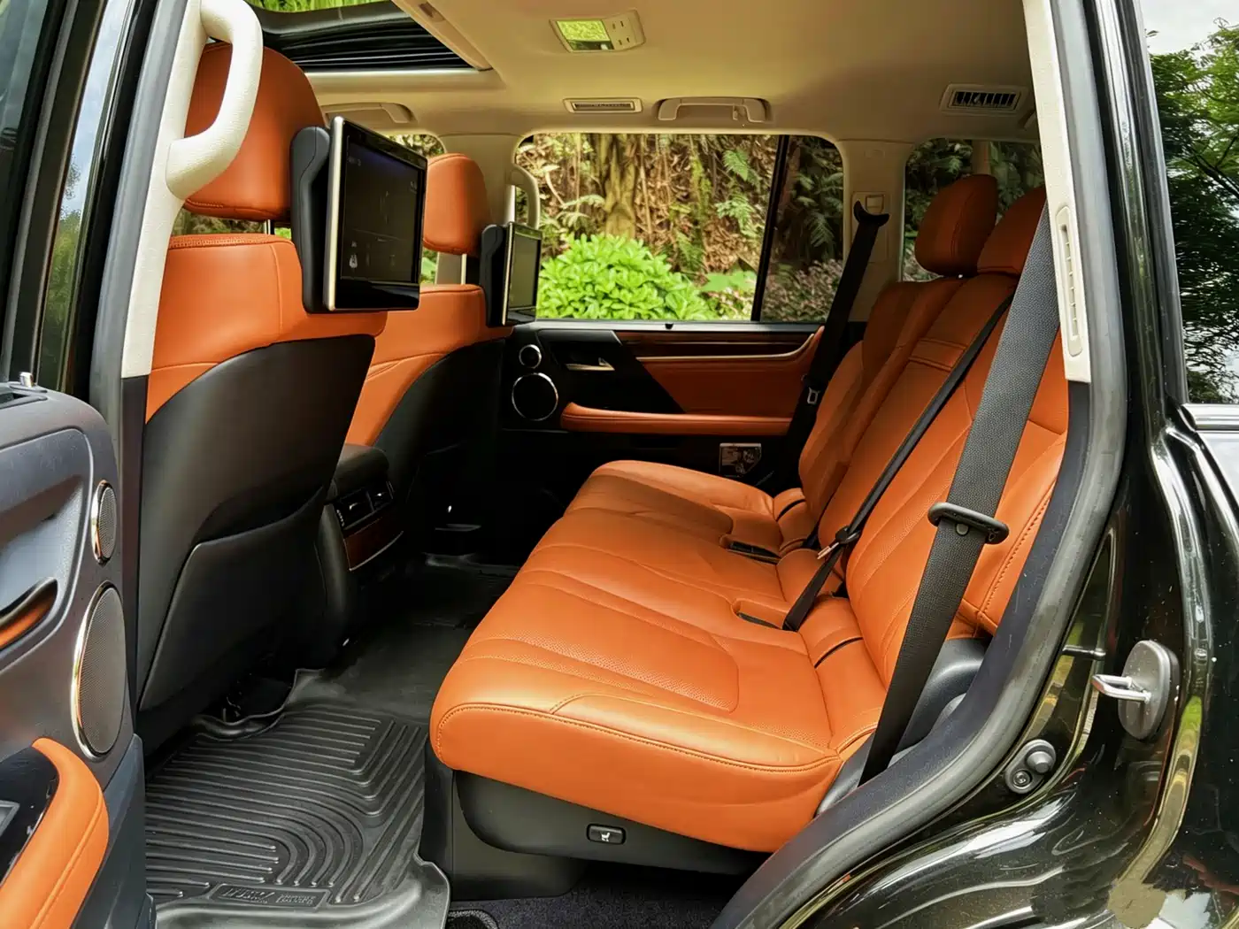 Lexus LX 2017 570 Dynamic Luxury фото 10
