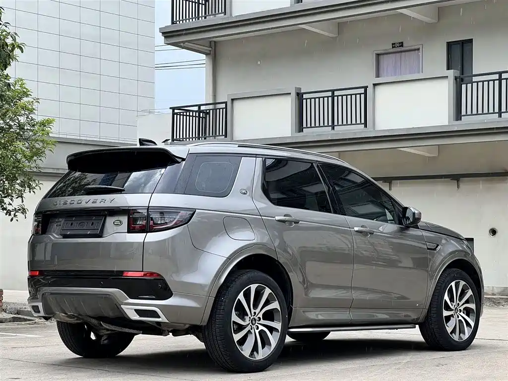 Land Rover Discovery Sport 2021 249PS R-Dynamic HSE Luxury Custom Edition фото 6