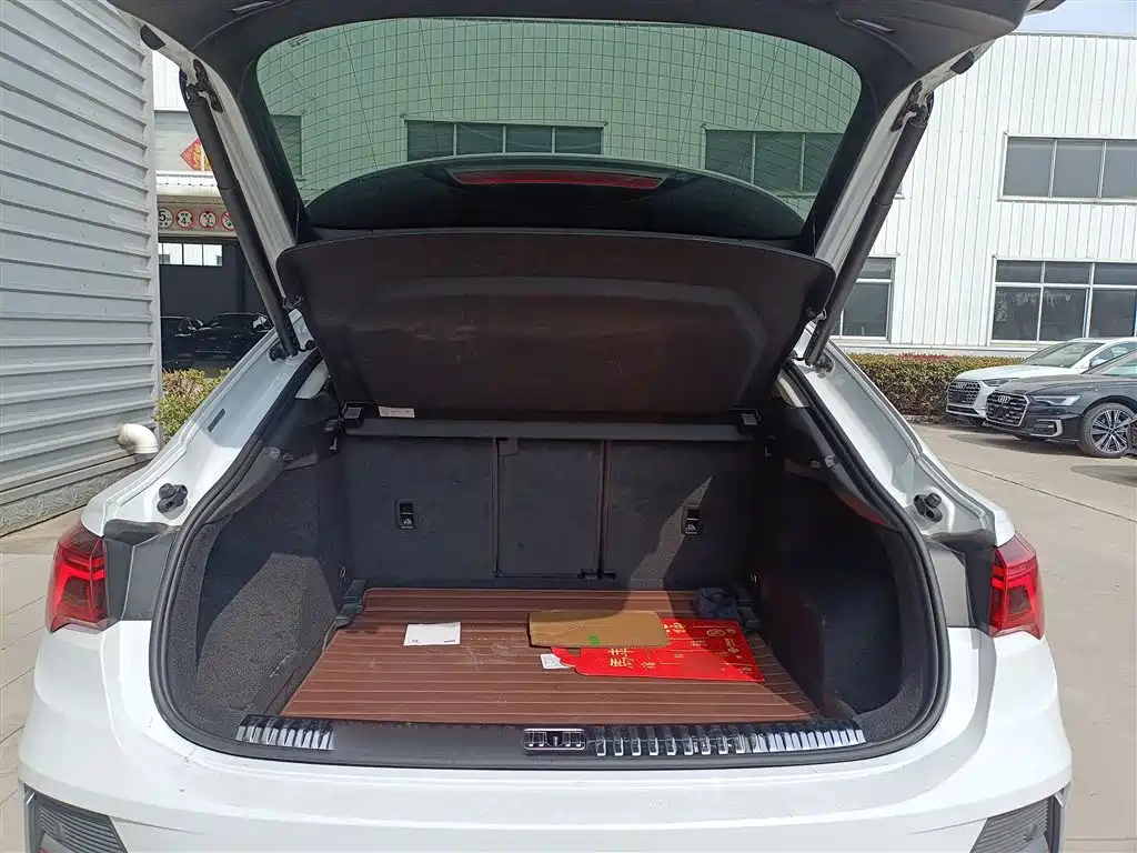 Audi Q3 Sportback 2020 40 TFSI Fashion фото 15