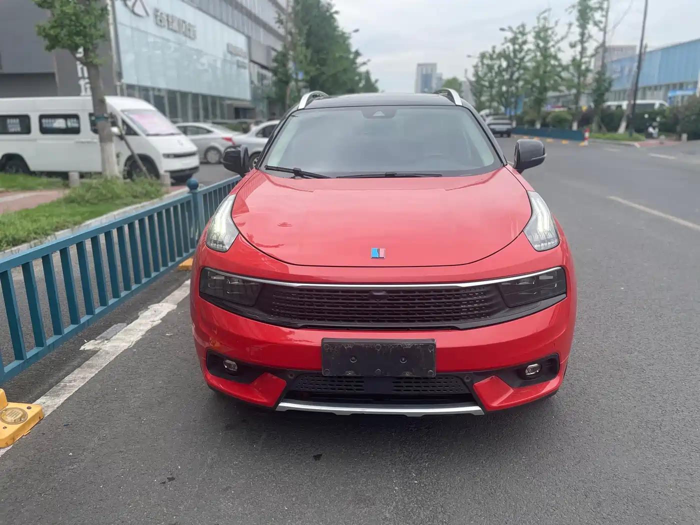 Lynk & Co 01 2017 2.0T AWD Pro фото 5