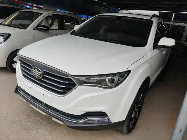 Besturn X40 2019 1.6L Manual Luxury China VI