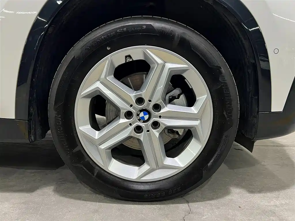 BMW X1 2023 sDrive20Li X Design Package фото 23