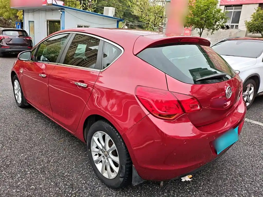 Buick Excelle 2014 XT 1.6L Automatic Fashion фото 5