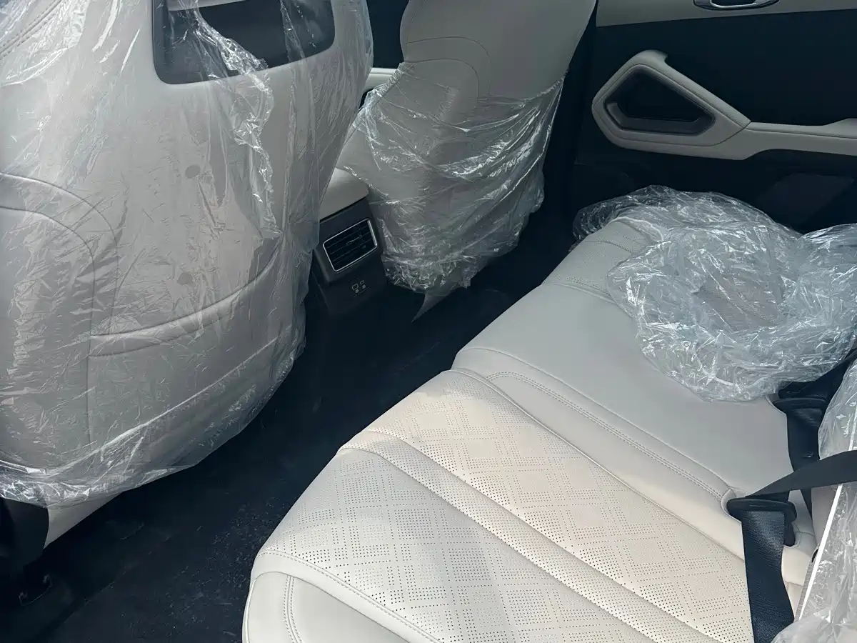BYD Yuan UP 2026 2025 Smart Drive Edition 401KM Vitality Version