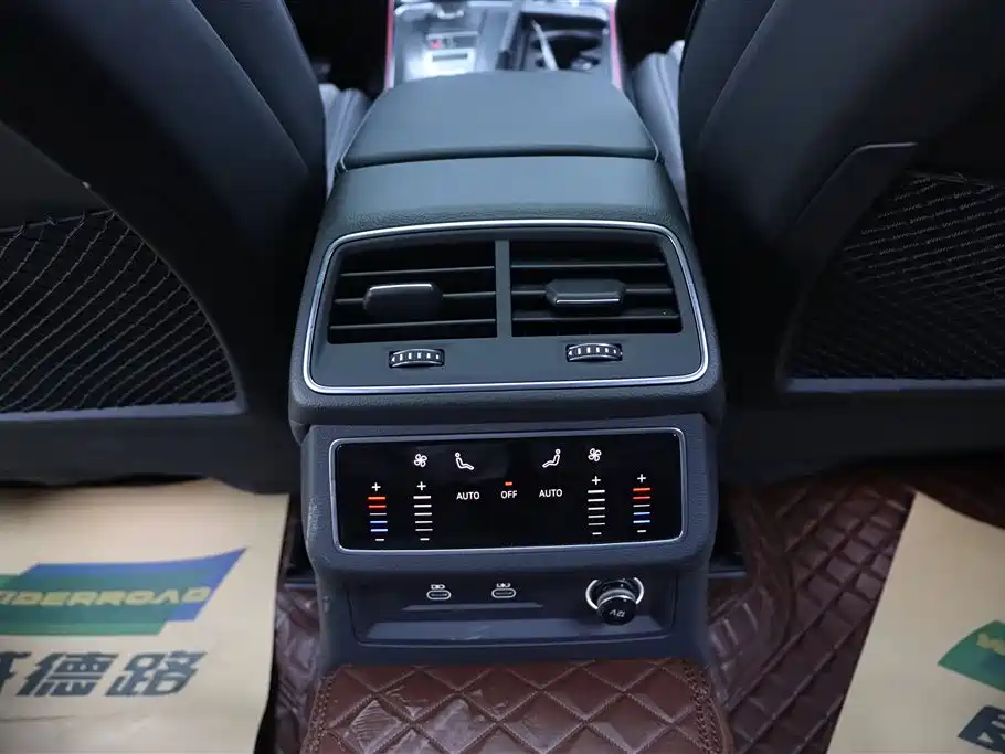 Audi A6L 2024 45 TFSI Premium Dynamic фото 21