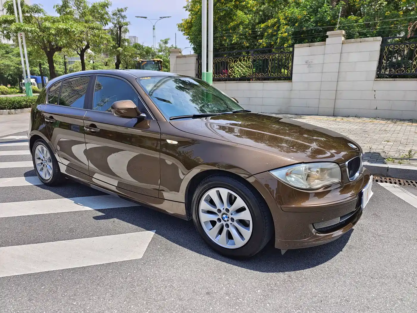 BMW 1 Series (Import) фото 3