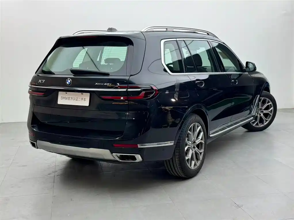 BMW X7 2023 xDrive40i Leading Luxury Package фото 4