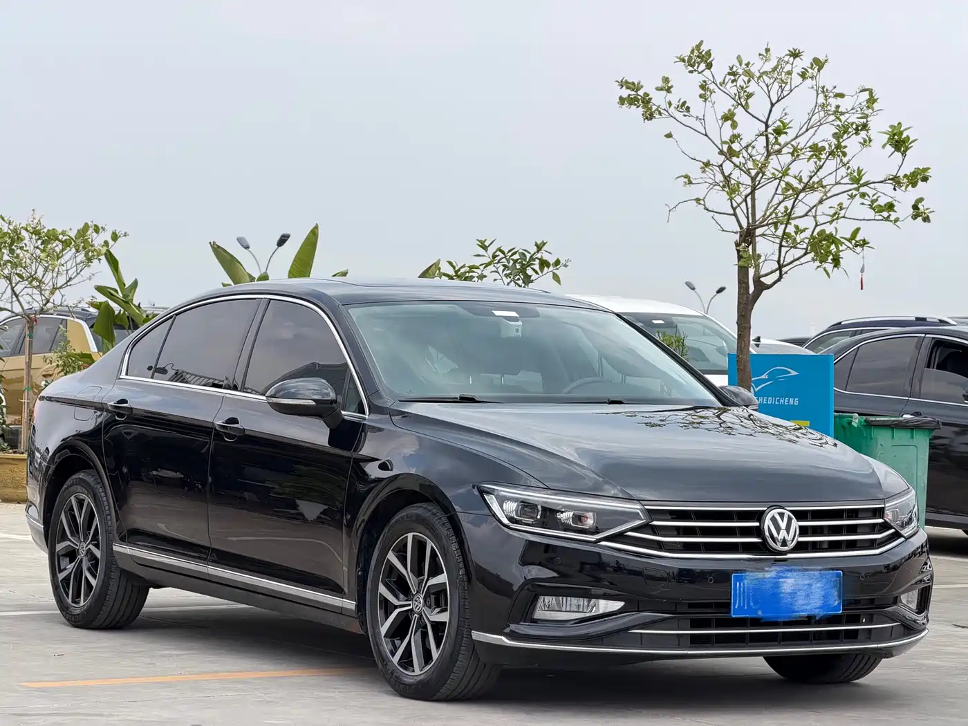Volkswagen Magotan 2020 330TSI DSG Leading фото 3