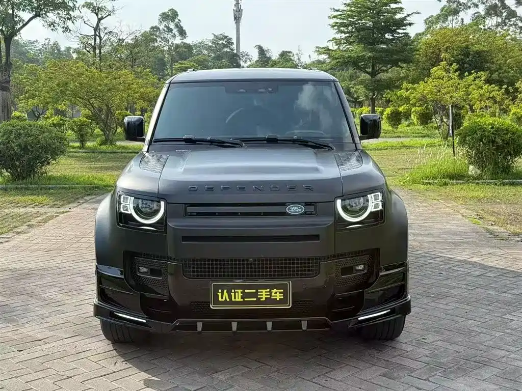 Land Rover Defender 2024 110 3.0T P400 X-DYNAMIC HSE фото 2