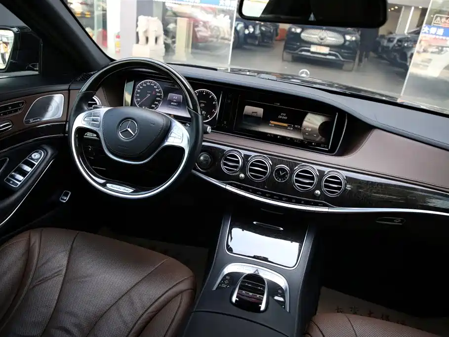 Mercedes-Benz S-Class 2014 S 400 L Luxury фото 9