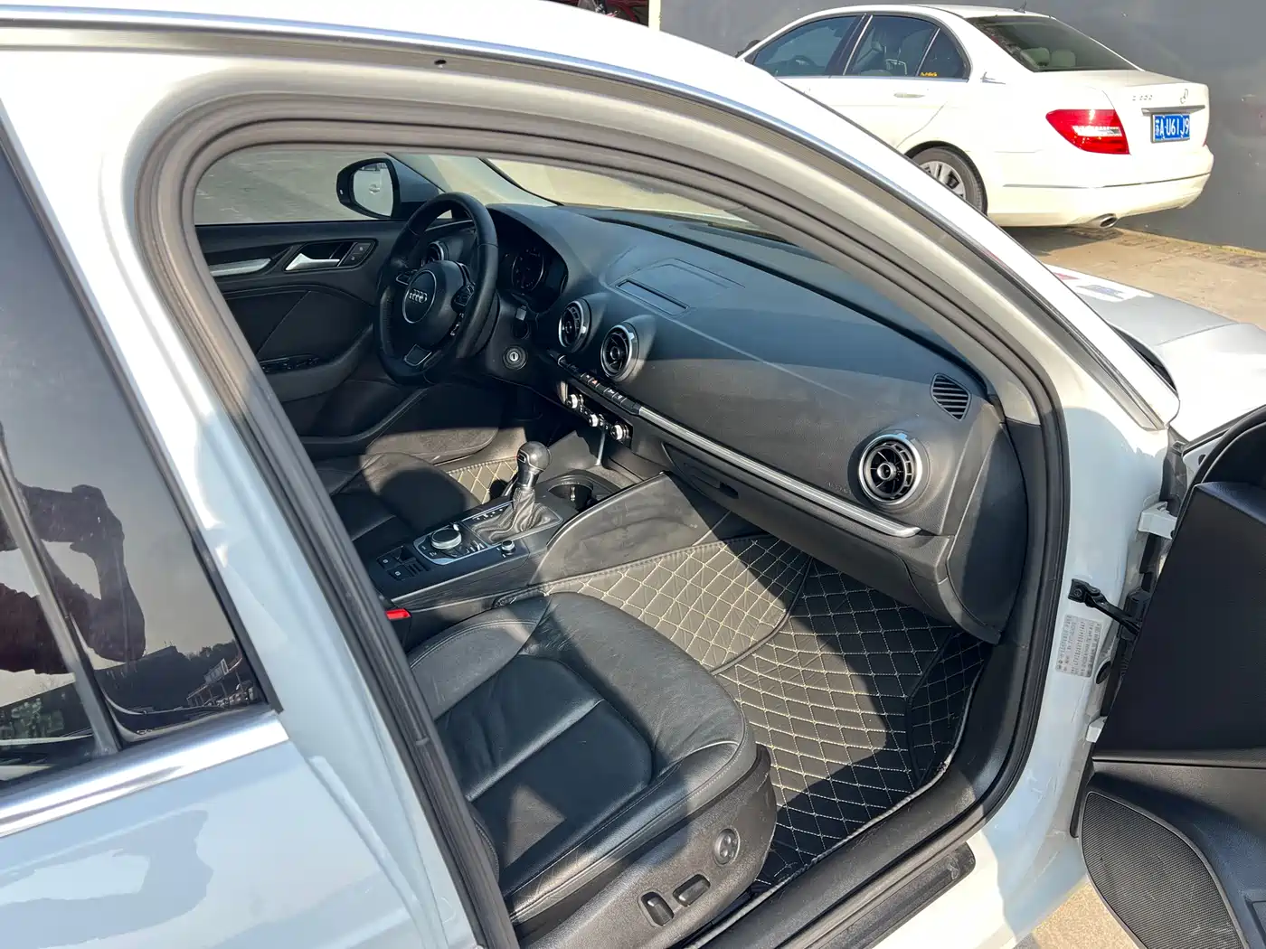 Audi A3 2015 Sportback 35 TFSI Millionth Anniversary Joyful Enjoyment Type фото 17