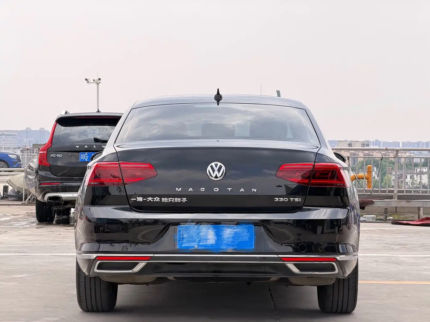 Volkswagen Magotan 2020 330TSI DSG Leading фото 5