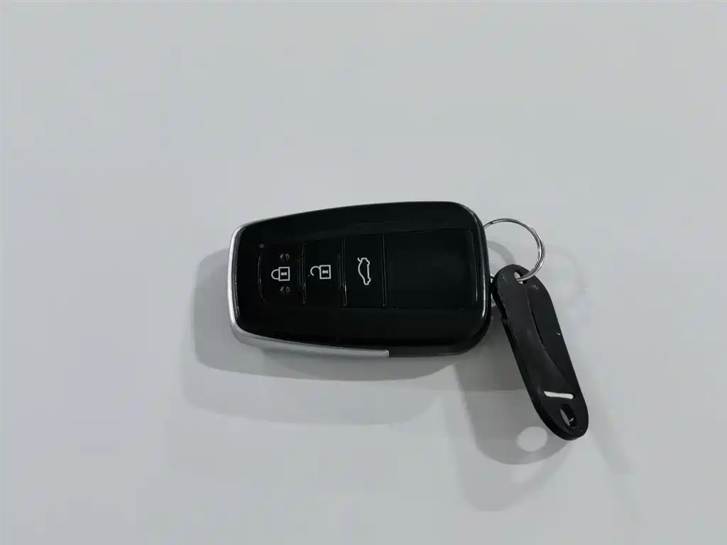 Toyota Corolla 2023 1.8L Smart Hybrid Dual Engine Pioneer Edition фото 19