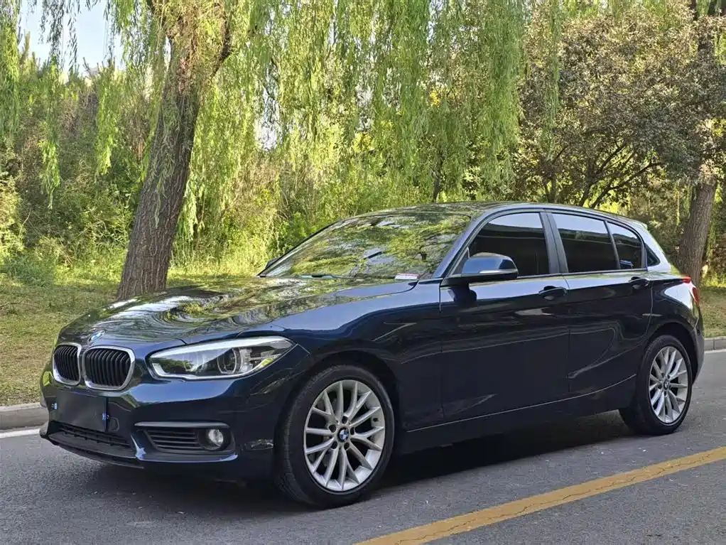 BMW 1 Series (Import) 2015 120i Leading