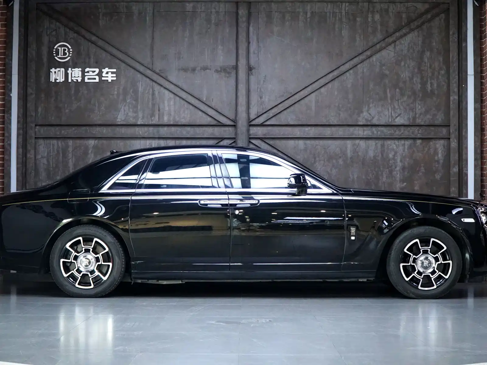 Фото 4 - Rolls-Royce Ghost