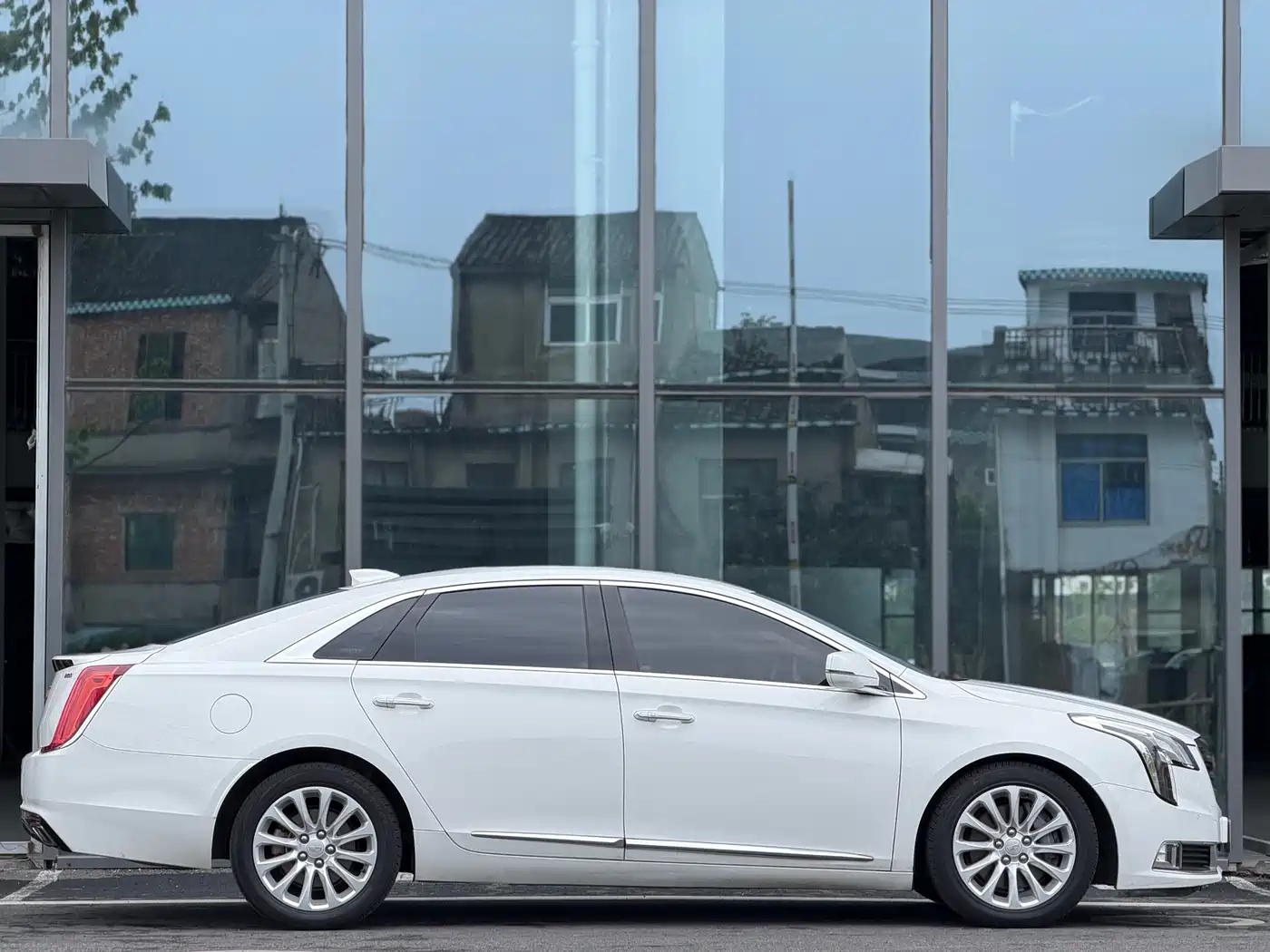 Cadillac XTS 2018 28T Elite фото 3