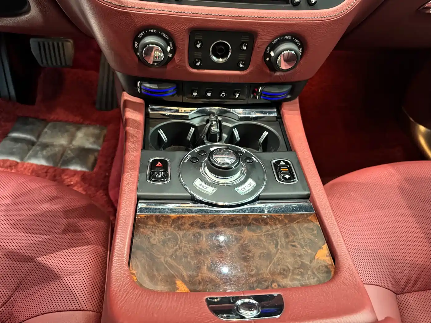 Фото 15 - Rolls-Royce Ghost