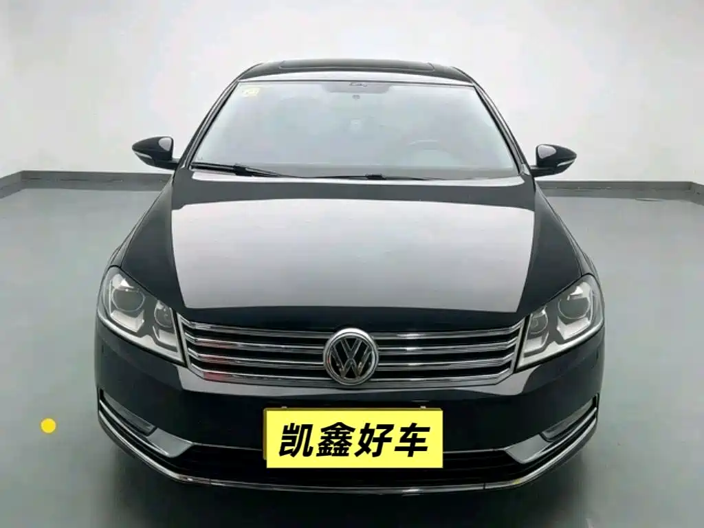 Volkswagen Magotan 2015 Facelift 2.0TSI Luxury фото 2