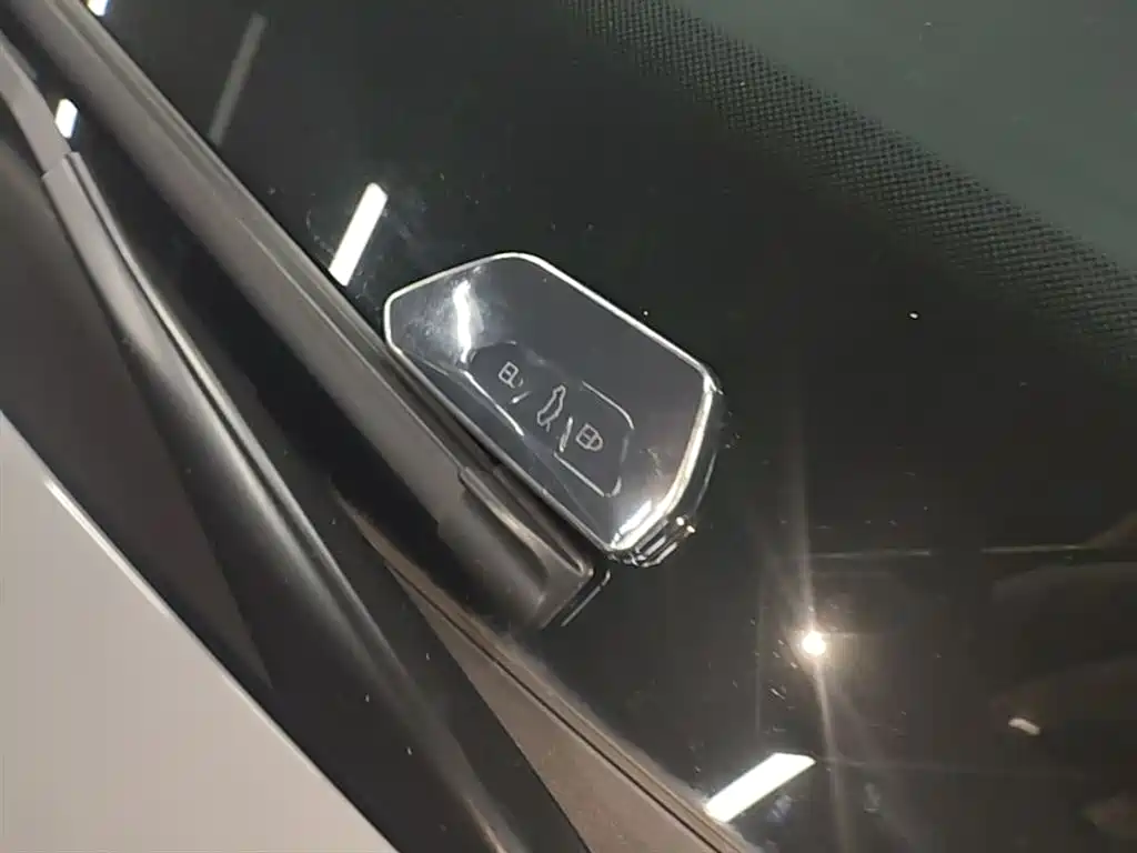 Volkswagen Golf 2023 Facelift 280TSI DSG Pro фото 9