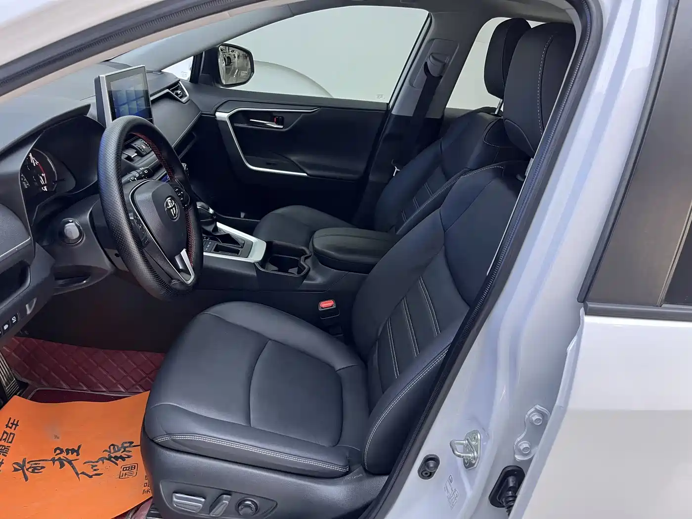 Toyota RAV4 Rongfang 2022 2.0L CVT 2WD Trend Plus Edition фото 7